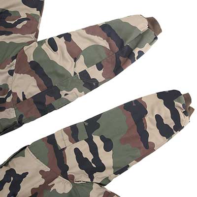 Renfort de coude de veste militaire